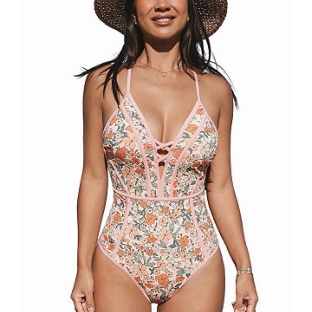 Cupshe Pink and Orange Floral Lace-Up One-Piece Swimsuit